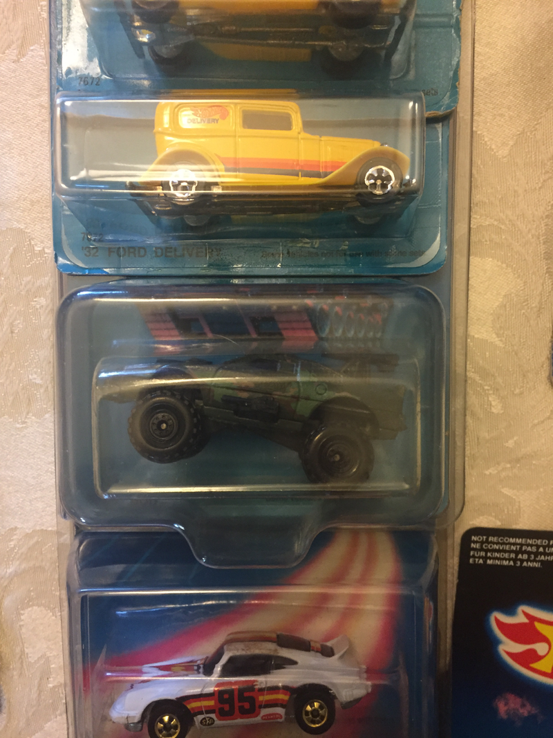 Illustration for article titled Colossal Die-Cast Collection - Box 67 - Whattaya Know, Hot Wheels!